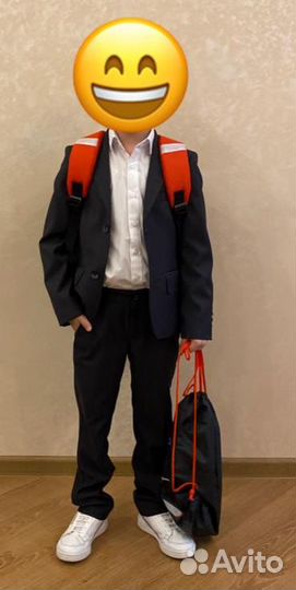 Продам брючный костюм для мальчика Van Cliff