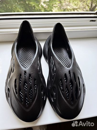 Кроссовки yeezy boost