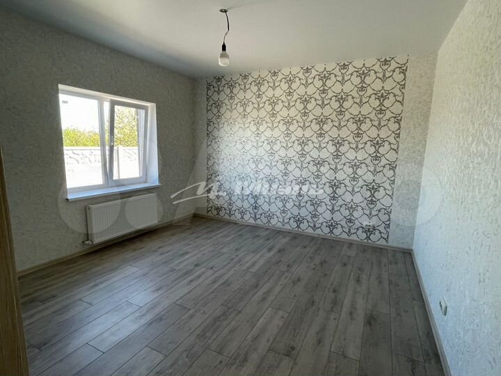 Дом 84 м² на участке 6 сот.