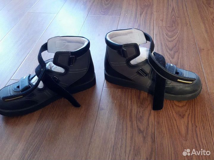 Ботинки детские 39