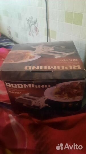 Машина для пасты redmond новая