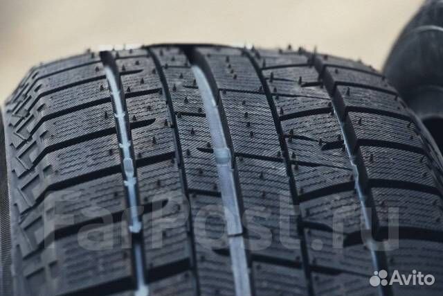Yokohama Ice Guard IG50+ 215/60 R16 131
