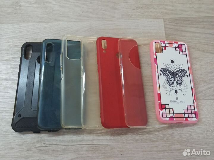 Чехлы для телефона