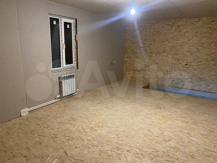 3-к. квартира, 60 м², 1/2 эт.