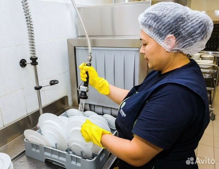 В сеть кафе Лечо требуется Стюард