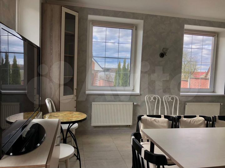 Дом 350 м² на участке 10 сот.