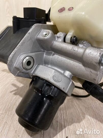 Главный тормозной цилиндр Mercedes Benz E280 W211