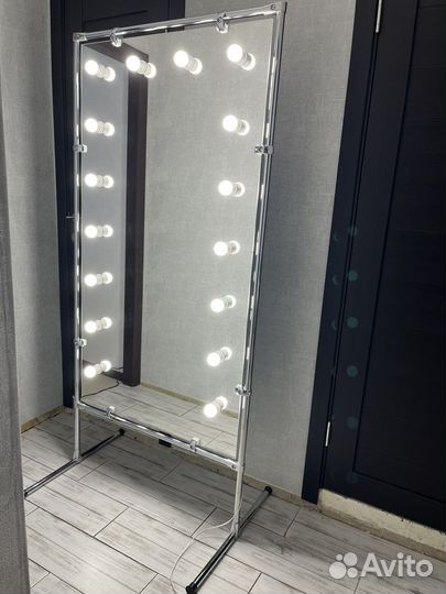 Гримерное зеркало