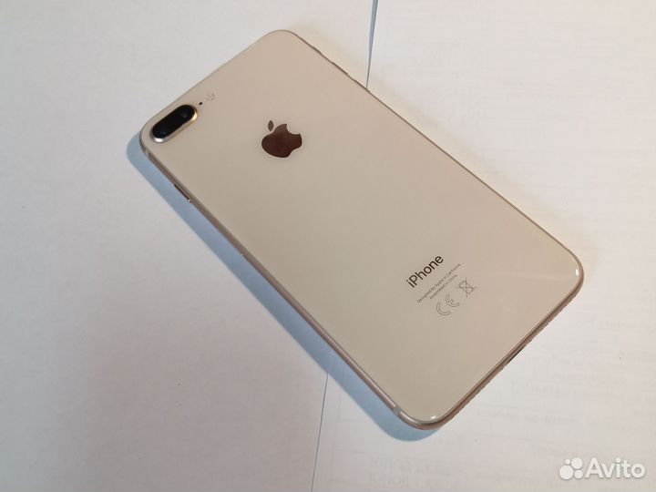 iPhone 8 Plus, 64 ГБ