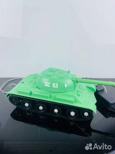 Танк на пульте управления