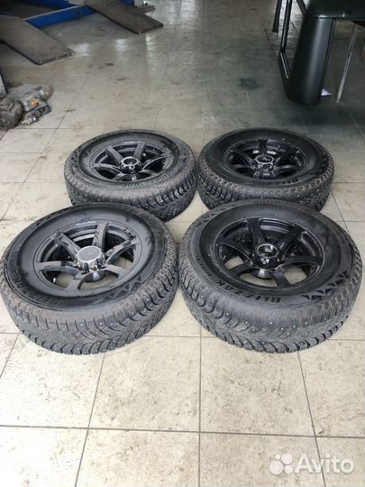 Шины диски и колеса на 17 зимние
