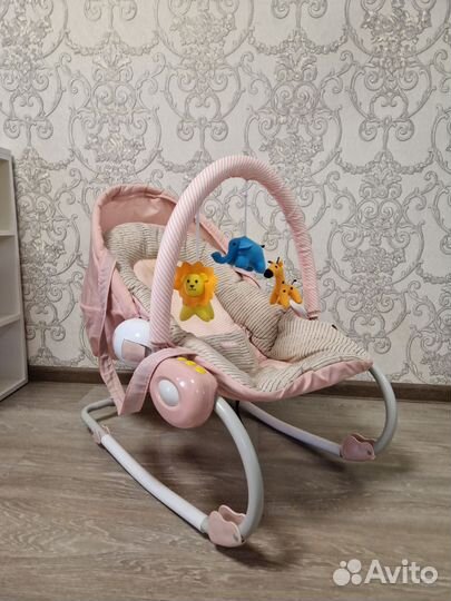 Шезлонг детский