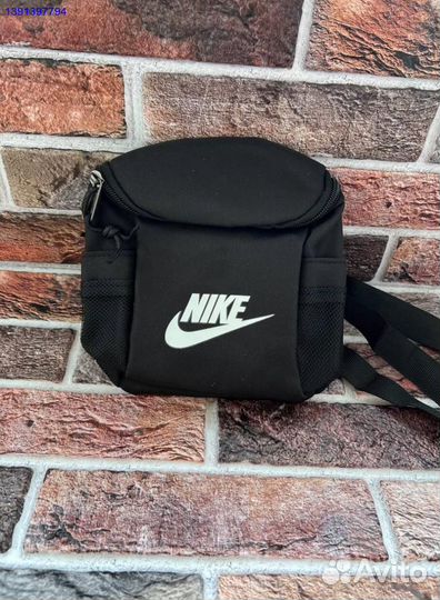 Сумка Nike через плечо
