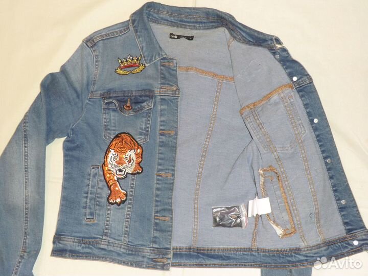 Куртка джинсовая