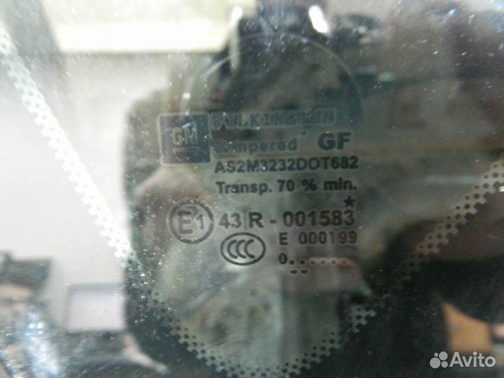 Стекло кузовное глухое левое Opel Astra J 2010-201