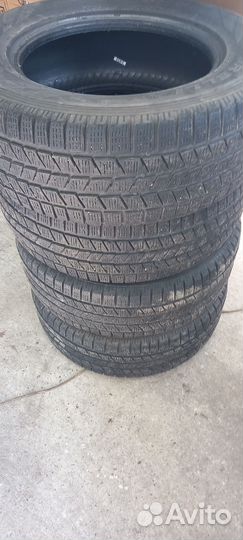 Pirelli Ice 245/65 R17