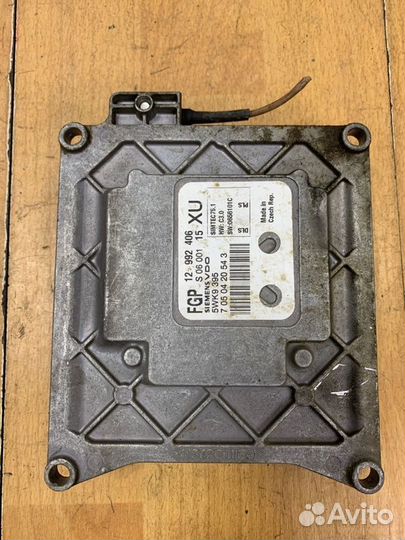 Блок управления двигателем Opel Zafira B Z18XER