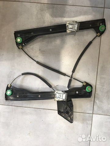 Стеклоподьемник передний правый Volkswagen Polo