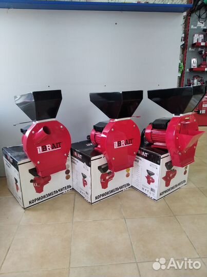 Зернодробилка brait CM2500-G