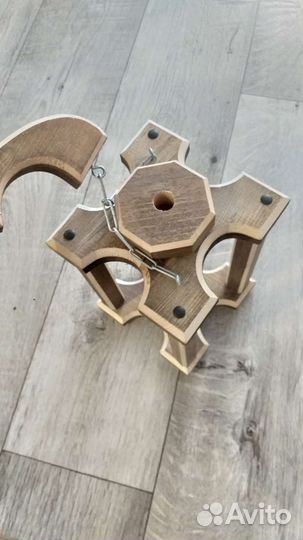 Настенный светильник бра деревянный