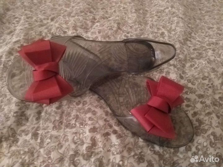 Обувь для пляжа, бассейна