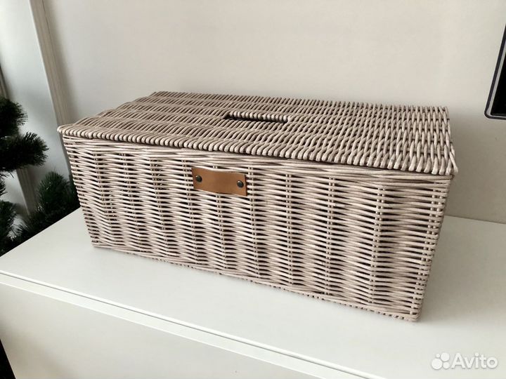 Корзина с крышкой