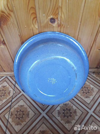 Эмалированный большой таз