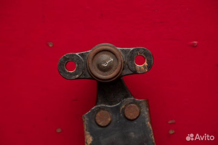 Рычаг подвески нижний передний правый Kia Ceed 1G