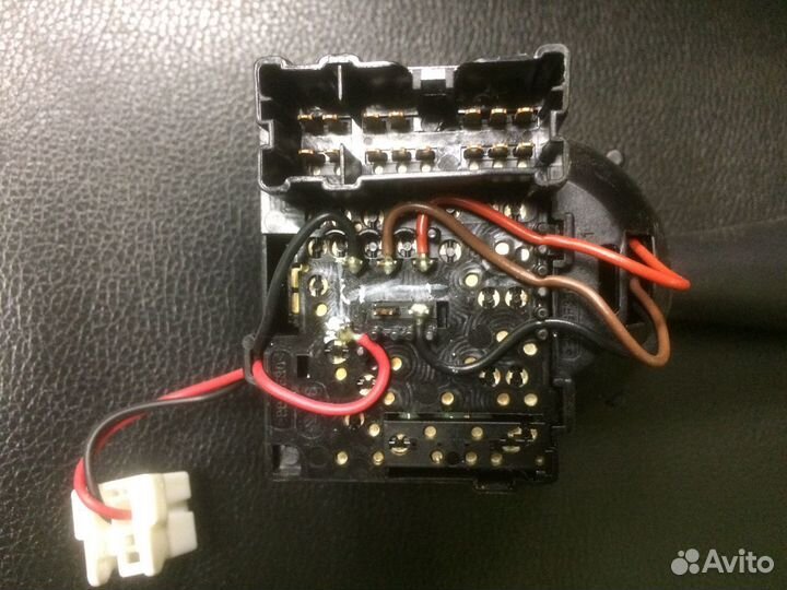 Переключатель поворотов Renault Sandero 2, Logan 2