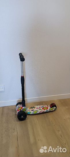 Самокат детский трехколесный Scooter