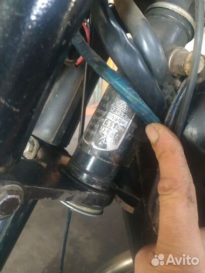 Мотоцикл остался от деда сел и поехал