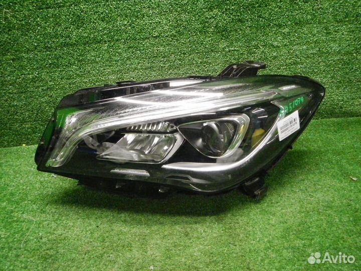 Фара левая Mercedes-Benz CLA-Class