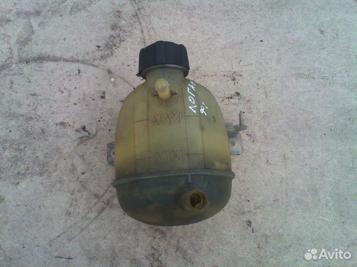 Бачок расширительный Renault Logan