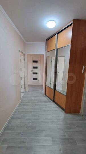 2-к. квартира, 50 м², 8/10 эт.