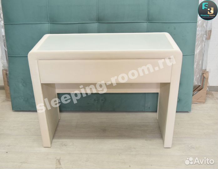 Туалетный столик