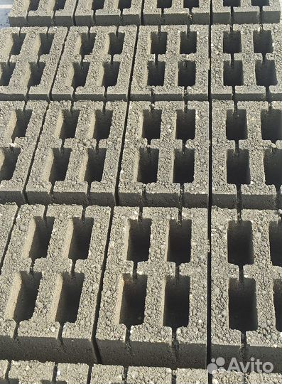 Блок для строительства стен