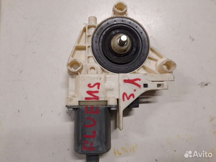 Моторчик стеклоподъемника Renault Fluence