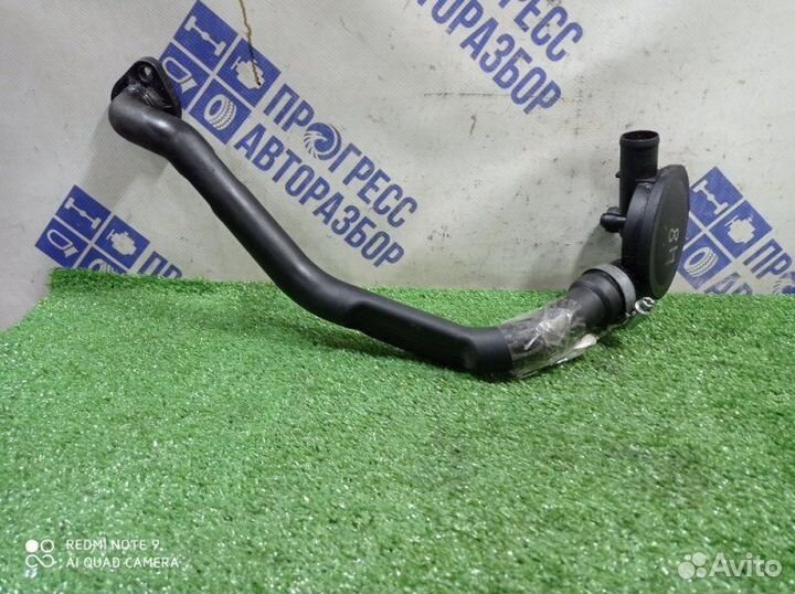 Патрубок Volkswagen Passat B5 седан 1.9 AHH дизель