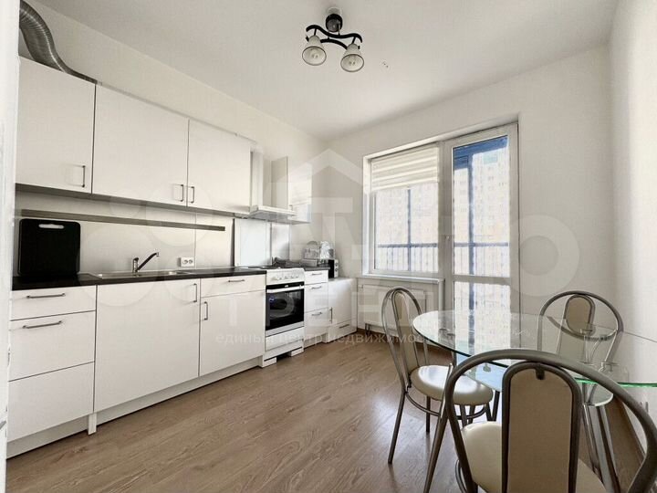 1-к. квартира, 35,2 м², 7/25 эт.