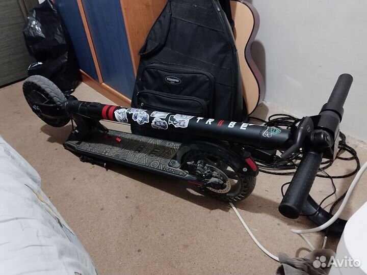 Электросамокат Tribe Himba Black