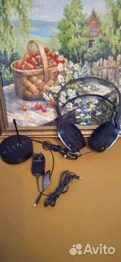 Беспроводные наушники Sony MDR-RF810R