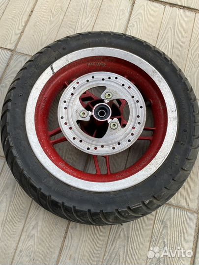 Колесо скутера
