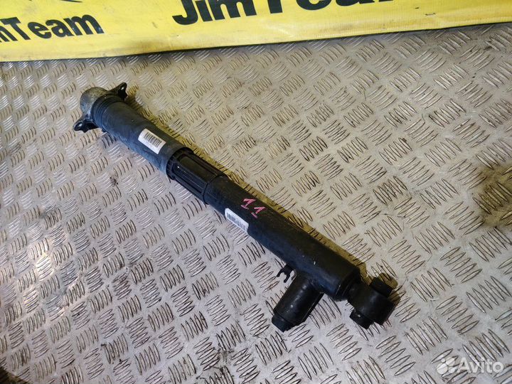 Амортизатор задний Volkswagen Passat Variant B8