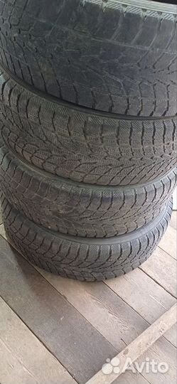 Toyo Winter Tranpath S1 2.25/65 R17