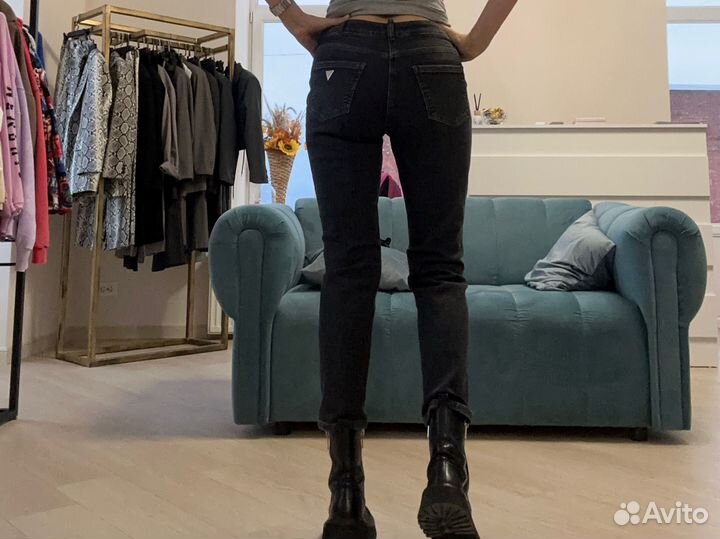Джинсы женские