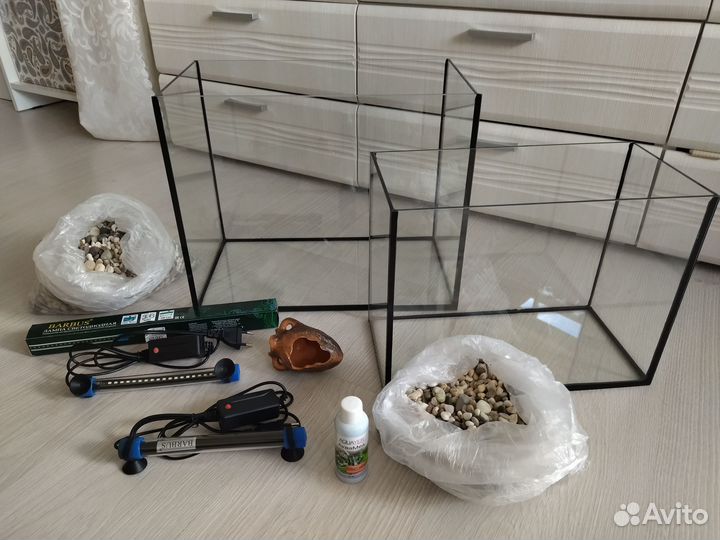 Аквариумы 18,30л, лампа, грунт, аквамед