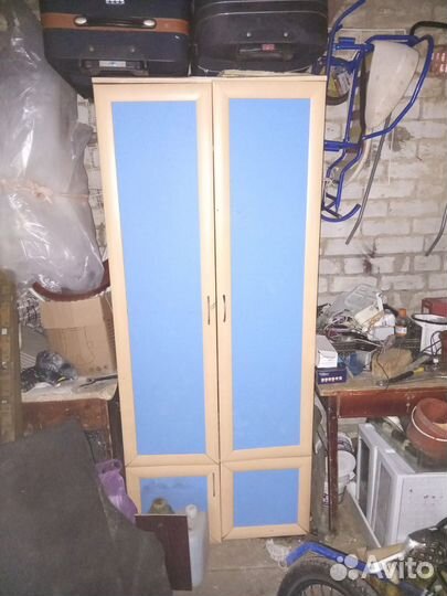 Шкаф двухстворчатый из детского гарнитура