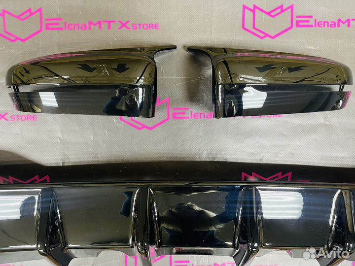 Диффузор накладки зеркал BMW G20 черный глянец