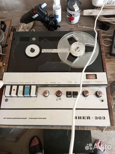 Катушечный магнитофон иней 303