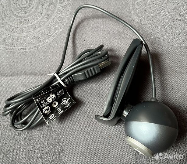 Две Web камеры: Logitech V-UBC40 и A4Tech